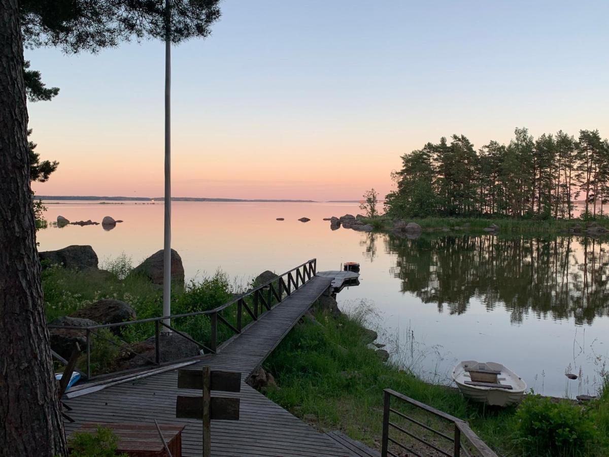 Vaenvik Pyhtaeae Vila Siltakylä Exterior foto